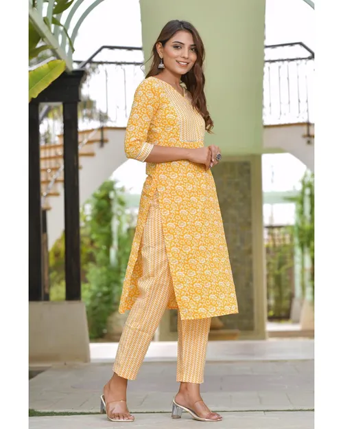 Jaipuri kurti