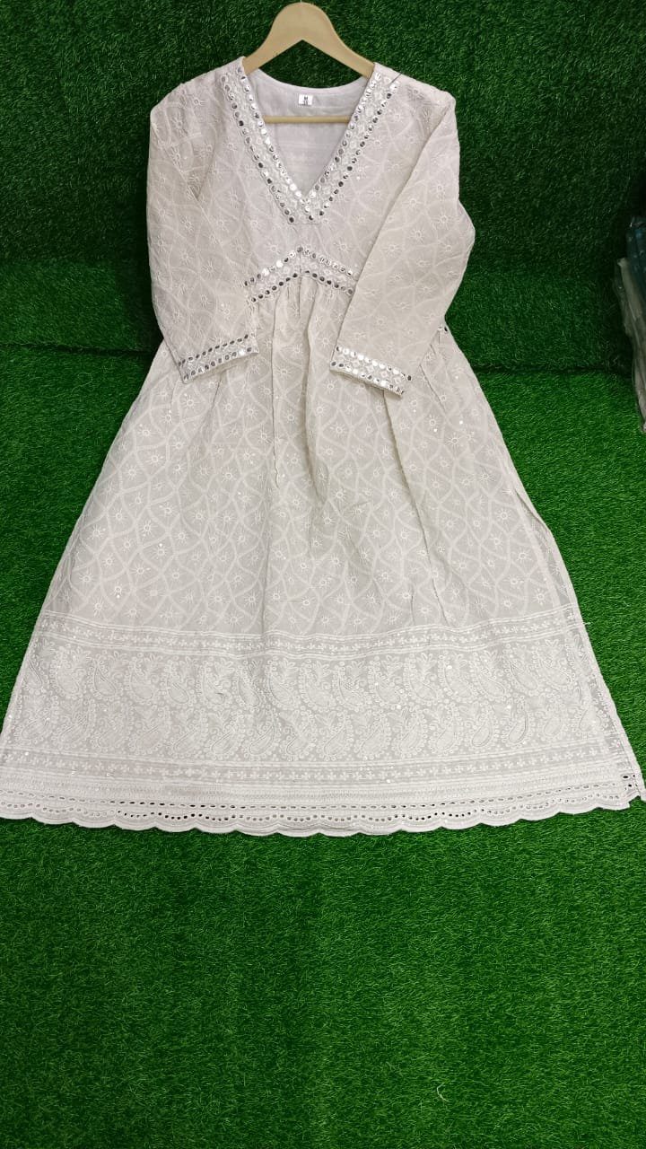 Chikankari Embroidered Kurti Set